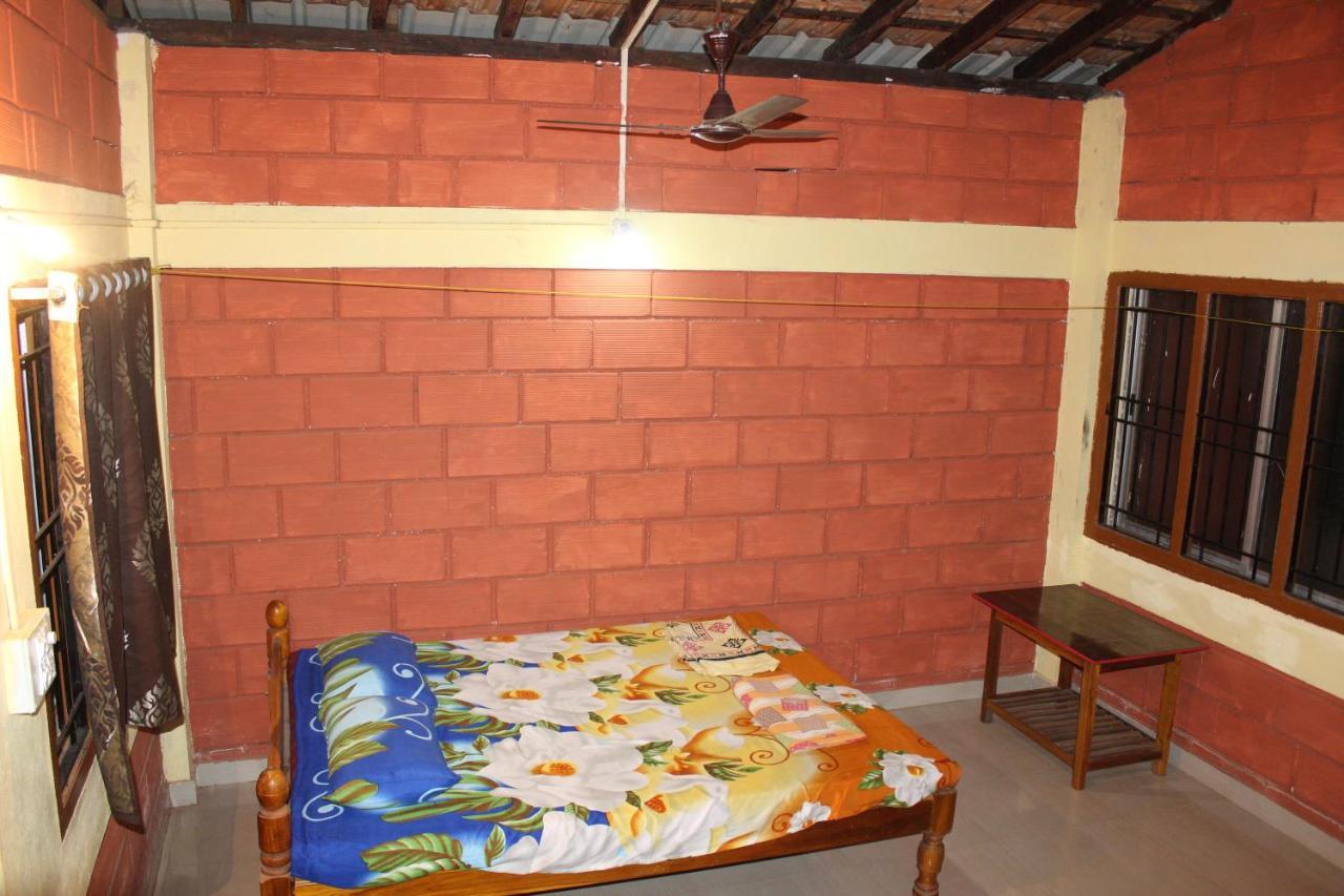 Surya Guest House Gokarna  Exterior foto