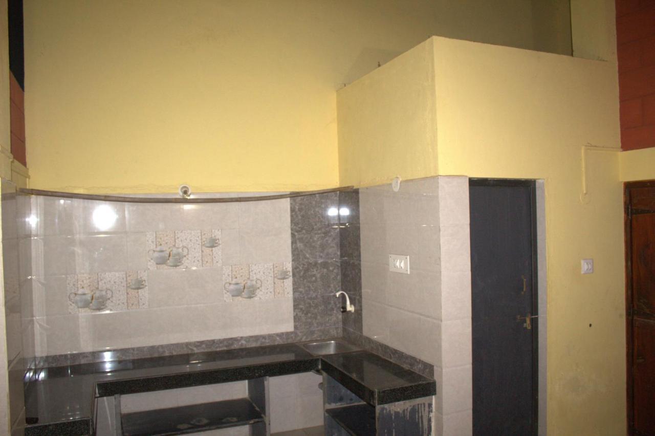 Surya Guest House Gokarna  Exterior foto